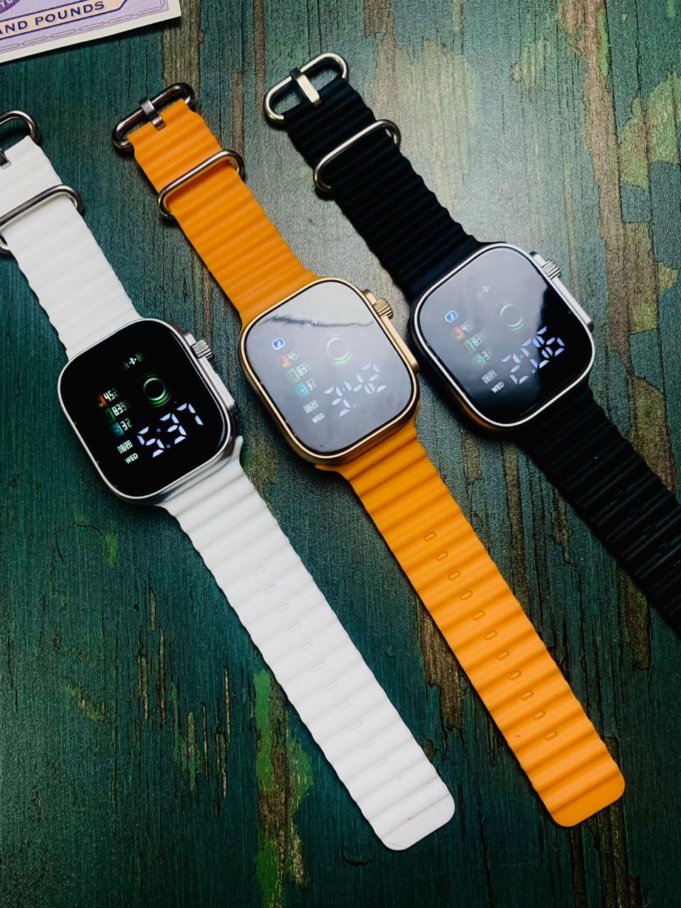 Stylish Square Dial Smooth Silicon Straps fashion Watch.